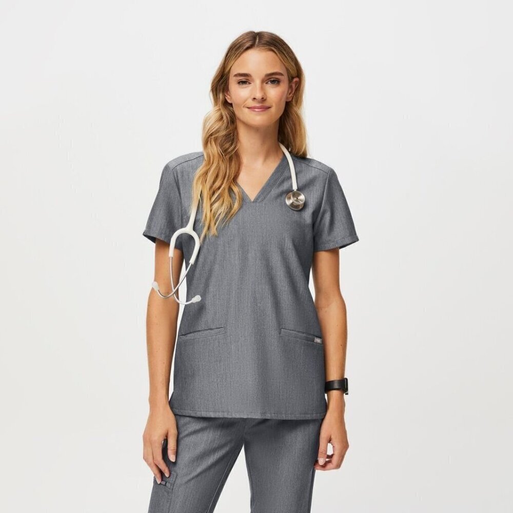 Figs Casma Three Pocket Scrubs Top Graphite Grey Stretch Nurse Workwear S